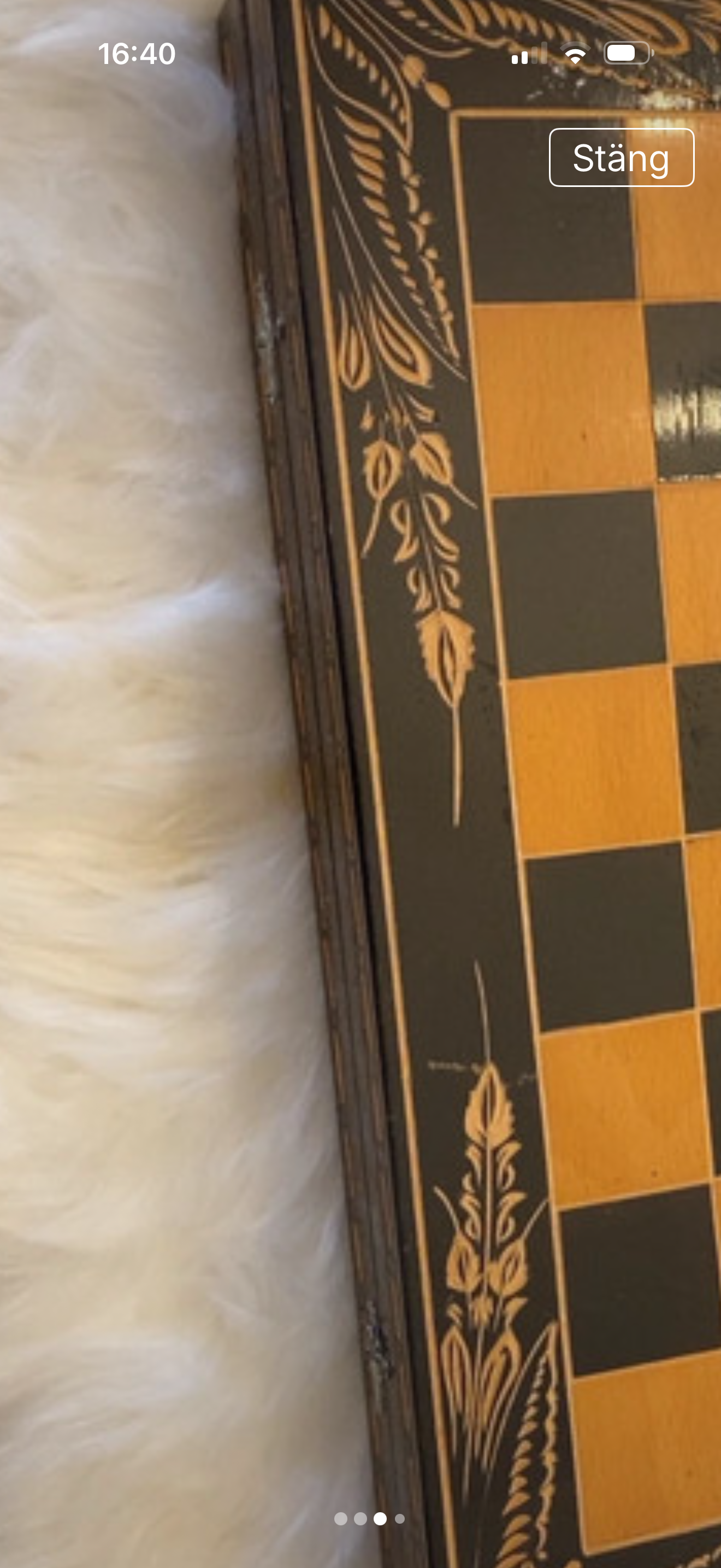 Handcrafted Antique Wooden Chess Set – Vintage Collectible”