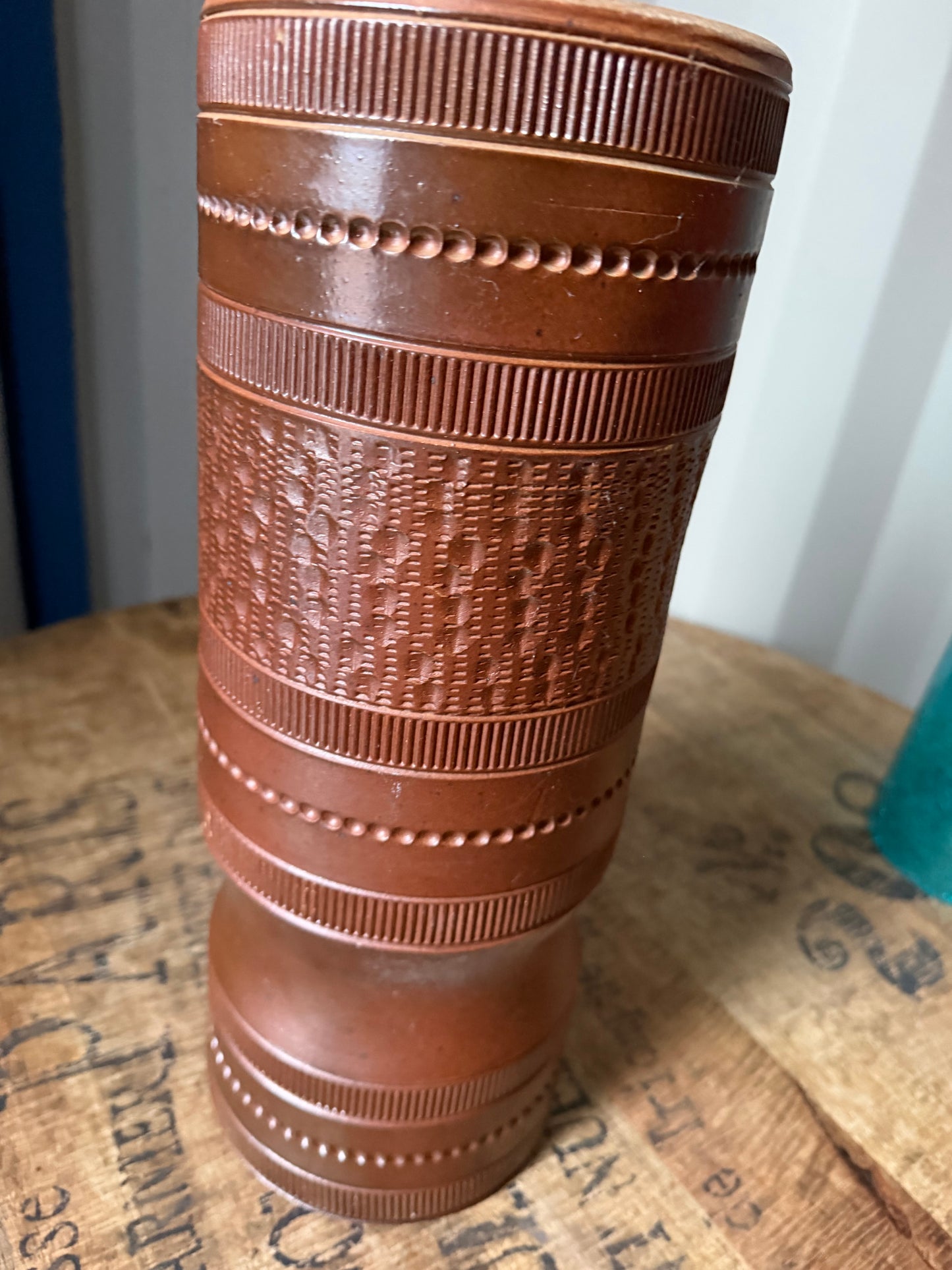 Large vintage ceramic vase in brown tone – handcrafted with textured pantern